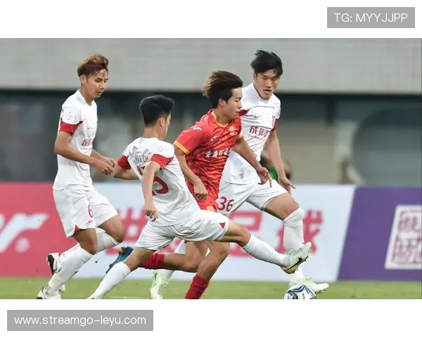 江西联盛2015赛季回顾:中甲联赛的挣扎与足协杯的爆冷之旅 江西联盛2015赛季回顾:中甲联赛的挣扎与足协杯的爆冷之旅